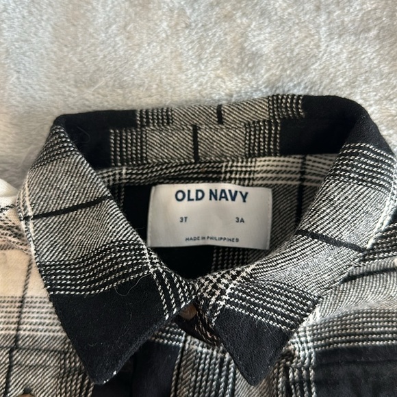 Old Navy - cotton (lightweight flannel) plaid button down  shirt dress. Size 3T - Picture 3 of 4